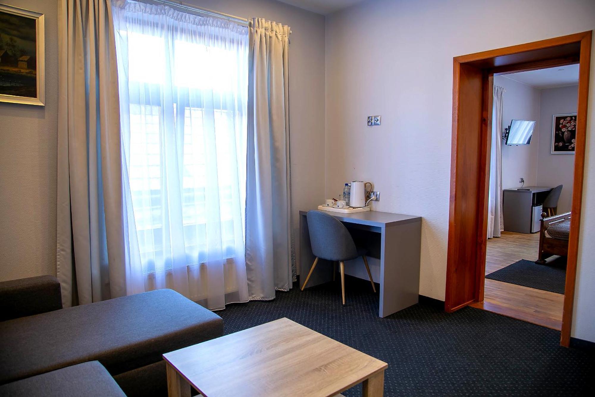 تارنوف Euro Aparthotel الغرفة الصورة