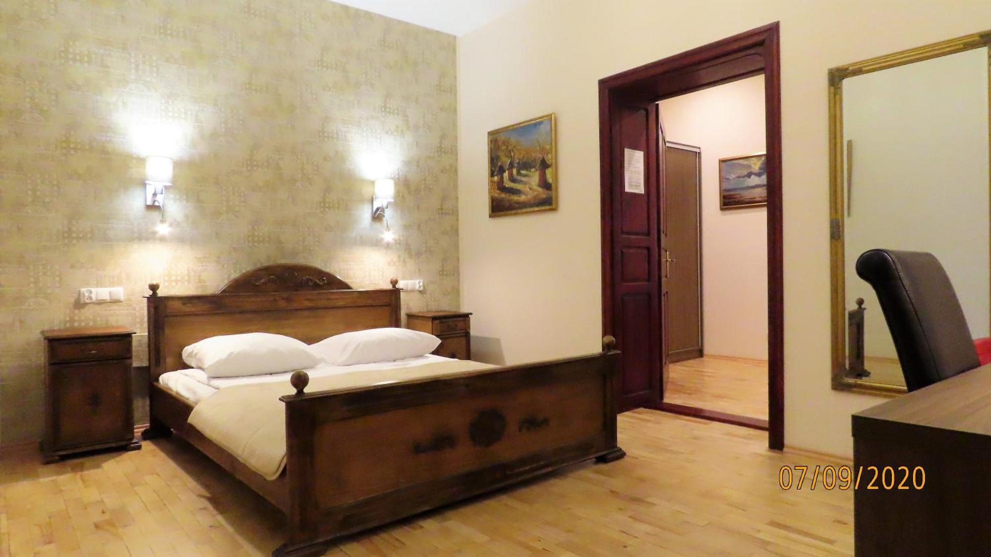 تارنوف Euro Aparthotel الغرفة الصورة